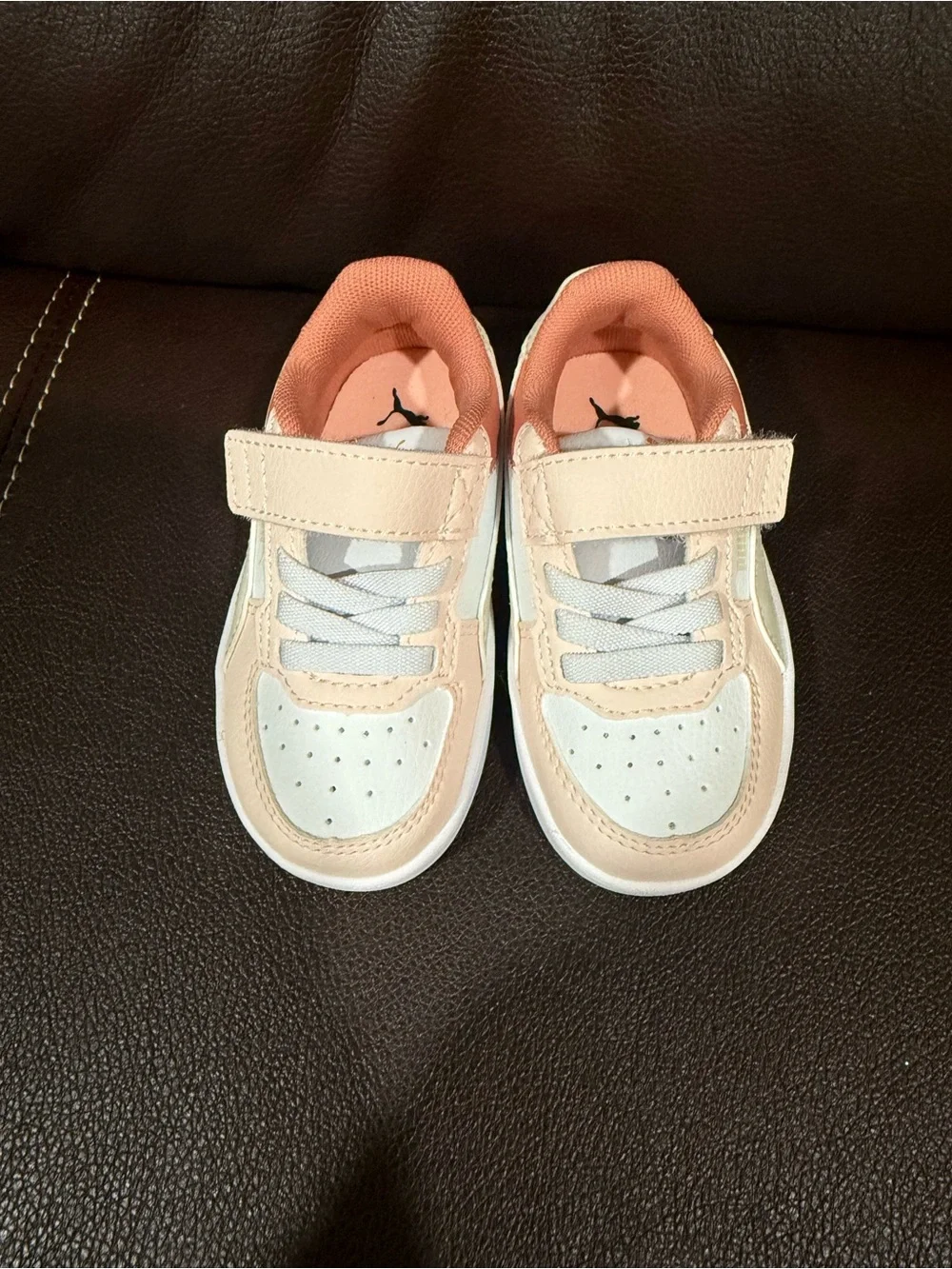 Brand New Puma Kids Peach and White Velcro Sneakers